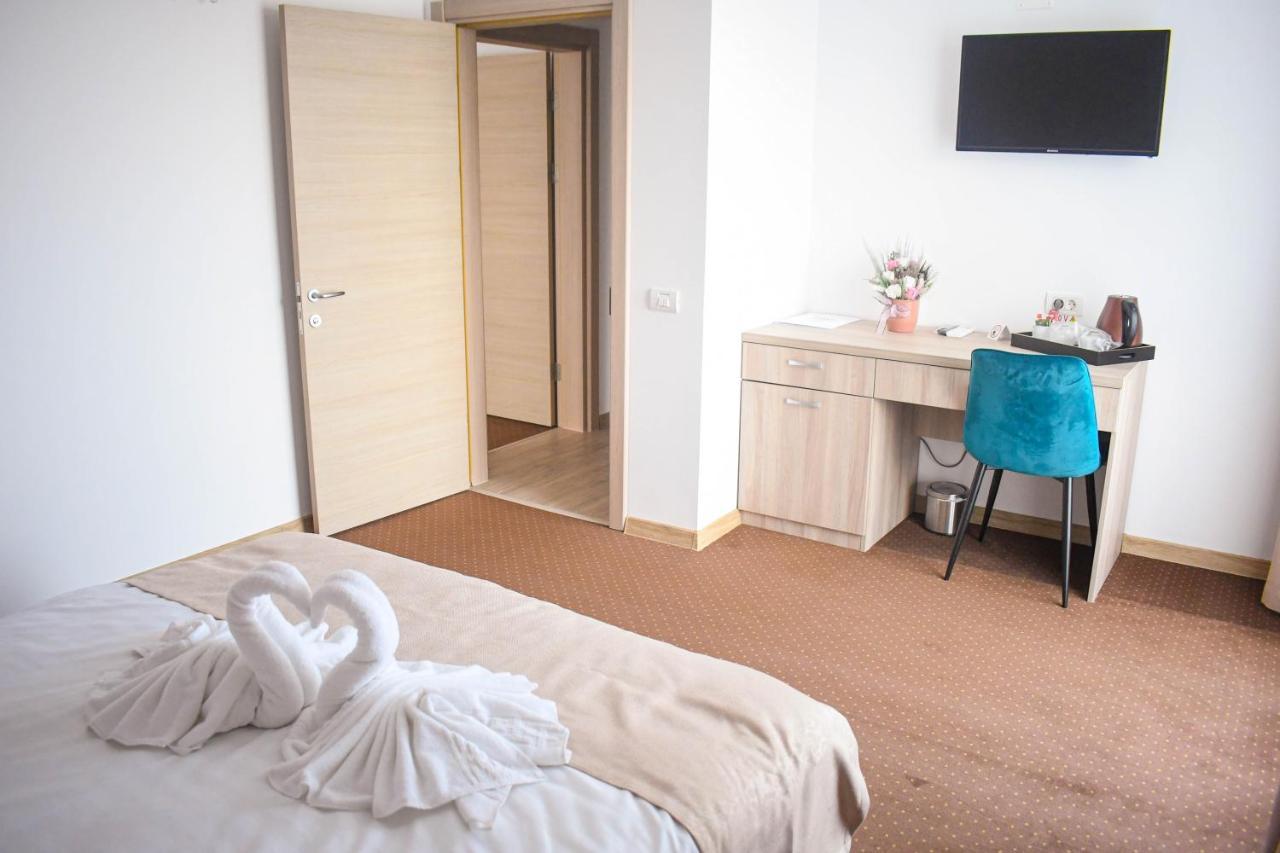 Casa Topaz Mamaia Nord Navodari Ngoại thất bức ảnh